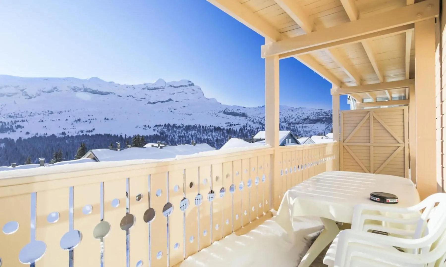 Residence Le Chateau De Crans - Maeva Home - Appartement 2 Pieces 6 Personnes - Prestige Mae-4253 Flaine Apartment